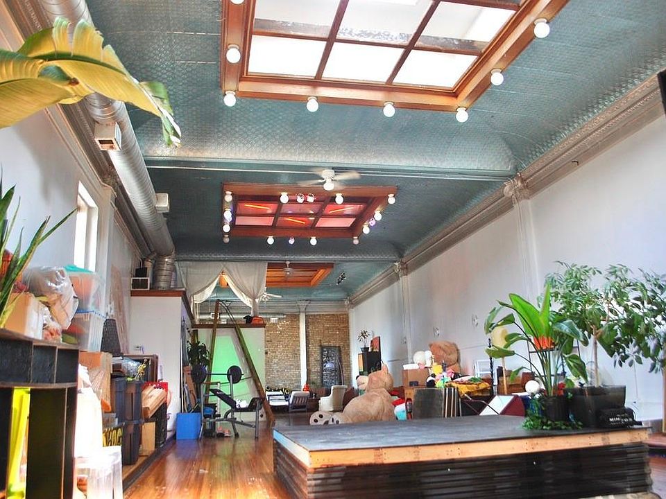 1st image of 1621 N Kedzie Ave #3