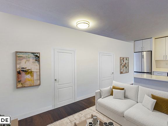3rd image of 240 E 82nd St APT 4A