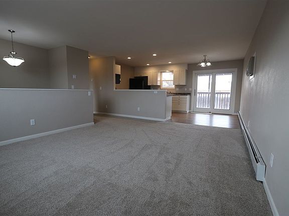 4th image of 3116 Herrington Dr