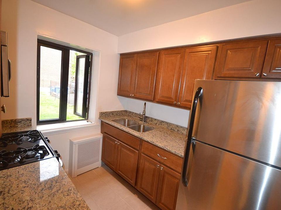 1st image of 7261 150th St #2E