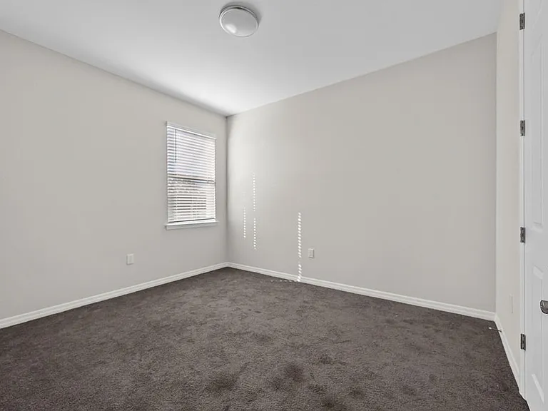 133 SW 37th Ave — Photo 26