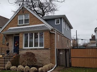 4019 W Patterson Ave, Chicago, IL 60641