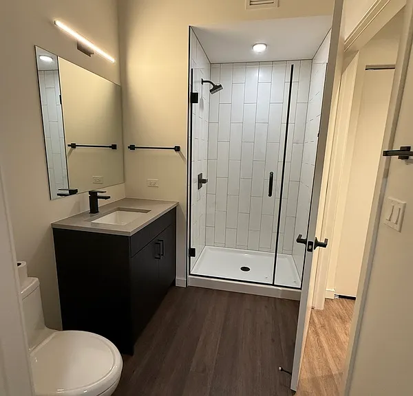 760 N Hudson Ave #720 — Photo 3