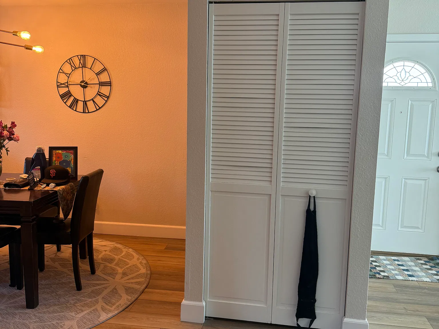 3 bed, 1300 sqft, $1,500 — Photo 3