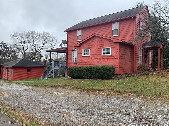 3rd image of 540 Henry Ave