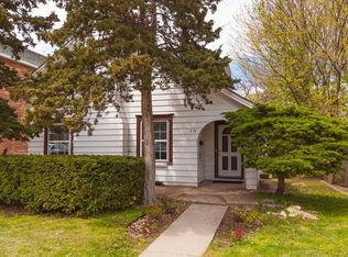 818 Warren Ave, Downers Grove, IL 60515