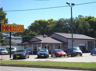 431 5th Ave SW, Cedar Rapids, IA 52404