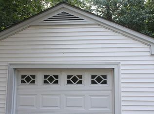 19 Phillips Ave, Fitchburg, MA 01420