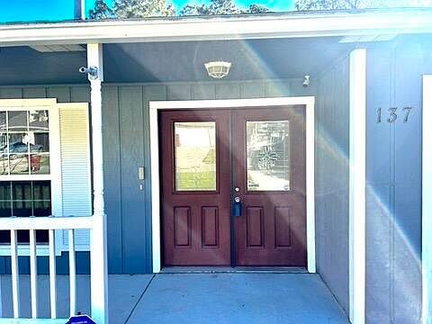 3rd image of 137 Palmetto Dr