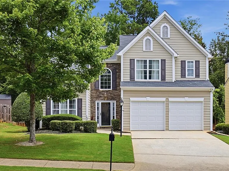 1409 Chardin Dr — Photo 2