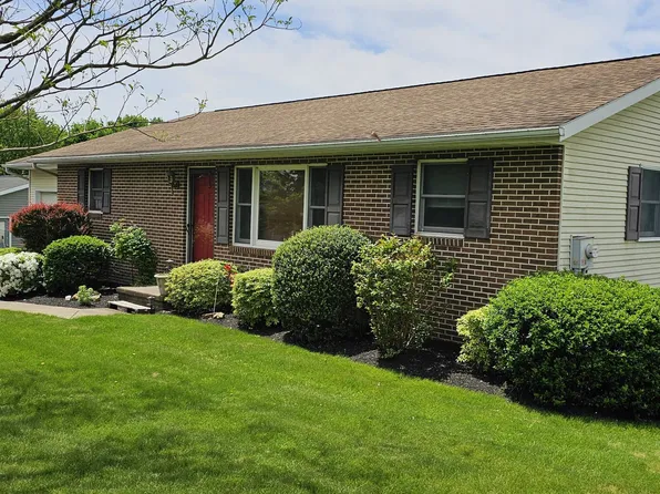 613 Nagle St, New Berlin, PA 17855