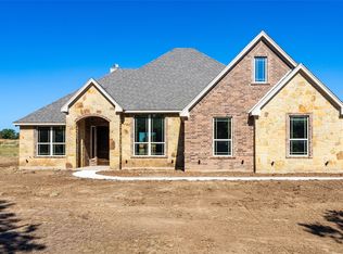 216 Sandlin Ln, Springtown, TX 76082