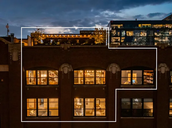 14 N Peoria St #6H-7H, Chicago, IL 60607