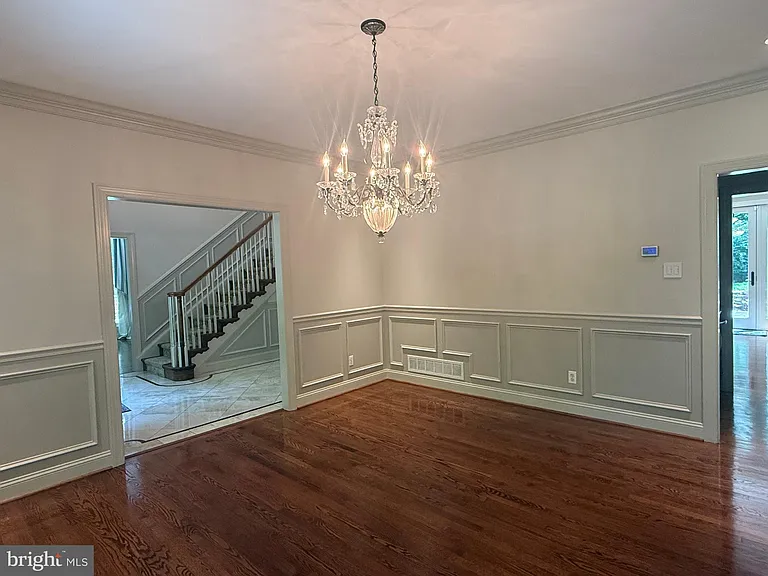 1714 Hickory Hill Rd — Photo 8