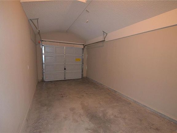 2nd image of 14224 Thayer Pease Ave