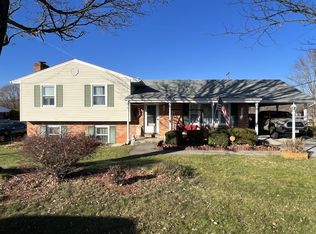 1032 Blandford Ave, Vinton, VA 24179