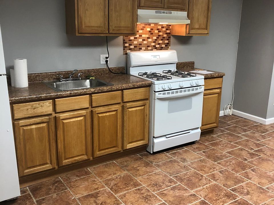1st image of 1028 Throggs Neck Expy Floor 1