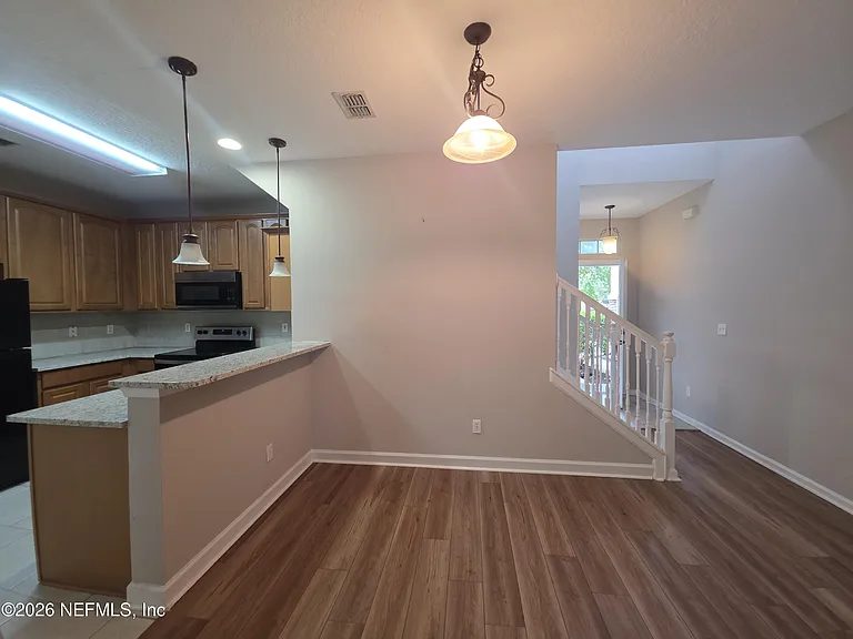 6070 Bartram Village Dr — Photo 9