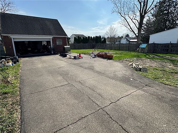 5th image of 3001 Schoolview Rd