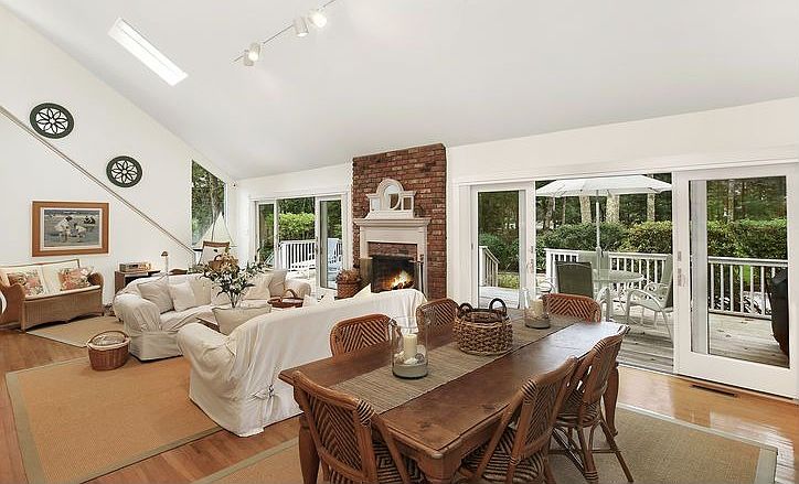 1st image of 47 Diane Dr