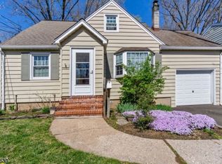527 Hory St, Roselle, NJ 07203