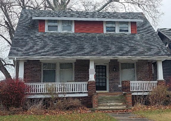 1st image of 1023 W 4th St
