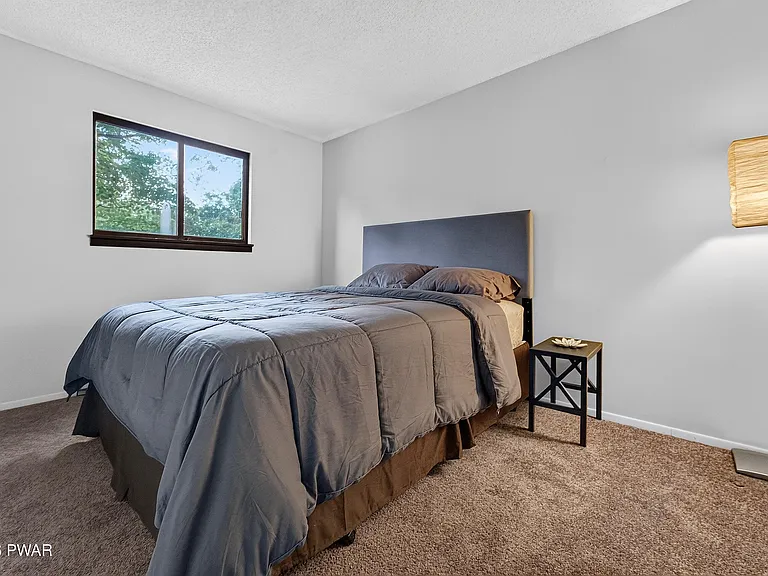 108 Claudine Ln — Photo 27