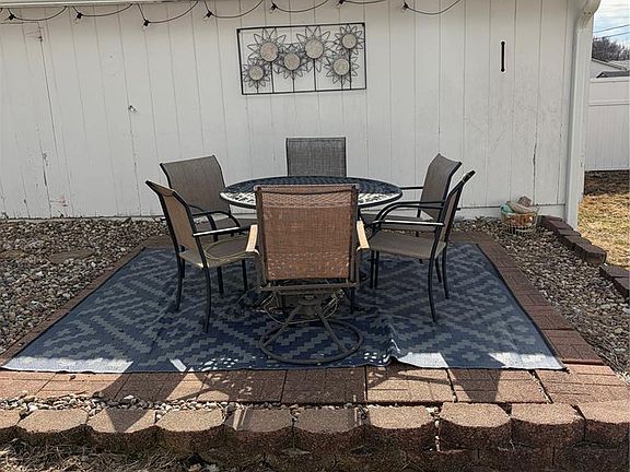 5th image of 920 S Spring St