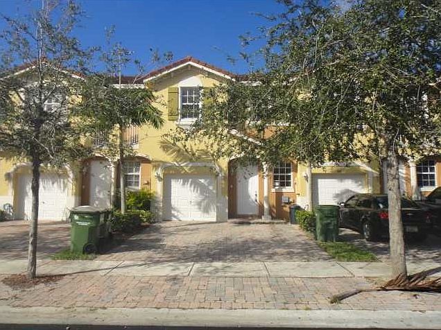 1st image of 574 NE 21st Ave