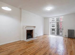 6 W 87th St #11A, New York, NY 10024