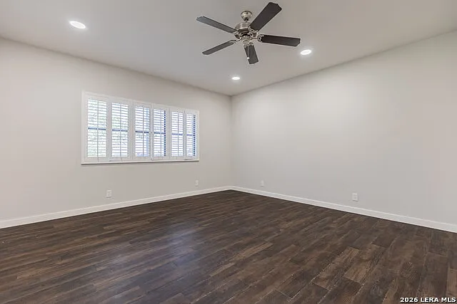 4722 Newcome Dr — Photo 24
