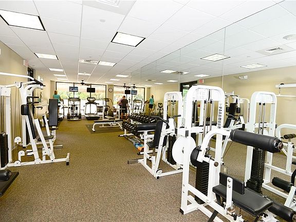 2nd image of 3301 Bayshore Blvd Unit 1510