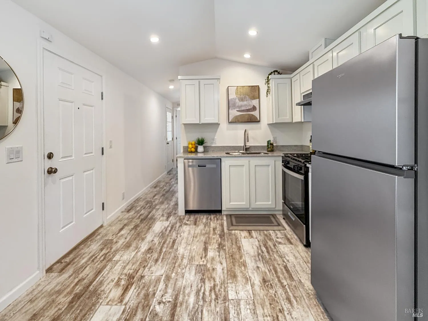 101 Colgan Avenue #26 - Photo 4