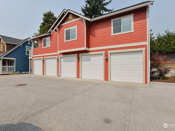 2nd image of 24226 52nd Avenue W #J