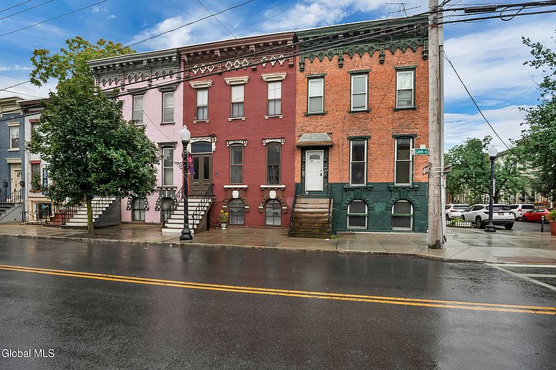 2nd image of 282 Lark Street