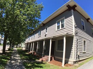 38 1/2 Grant St, Burlington, VT 05401