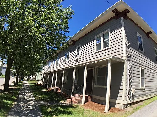 38 1/2 Grant St Photo 1
