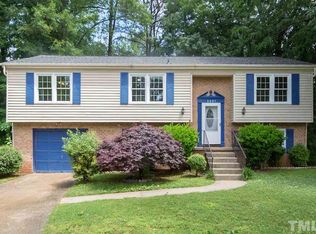 3505 Crofton Ct, Raleigh, NC 27604