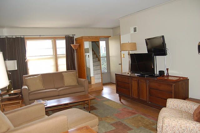 1st image of 4859 N Santa Monica Blvd #4859