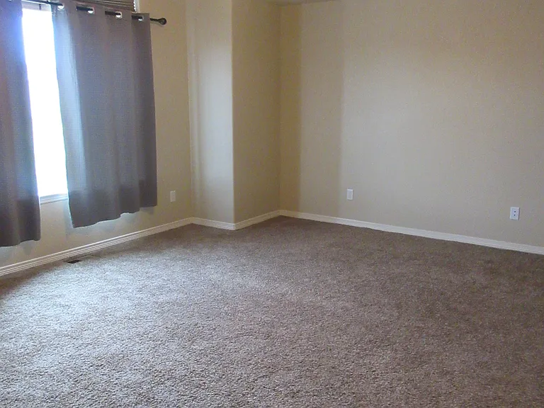 7903 Morton Dr — Photo 16