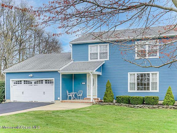 4th image of 12 Phillips Mills Drive