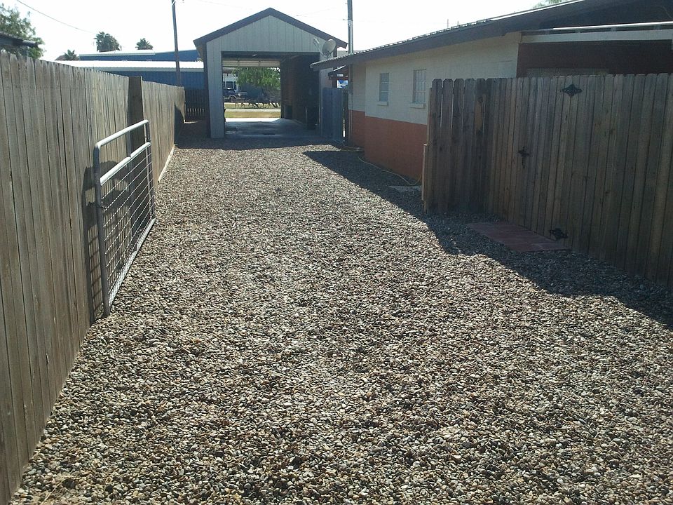 1st image of 117 Beach Dr