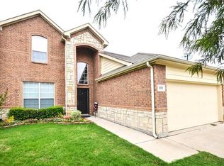 203 Arabian Rd, Waxahachie, TX 75165