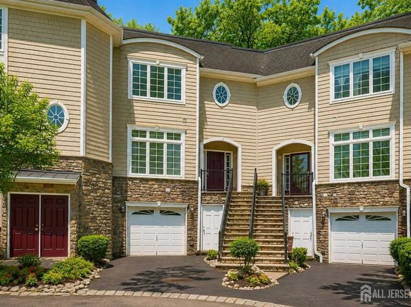 16 Jensen Ct