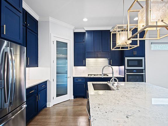 5th image of 918 Wildcreek Cir