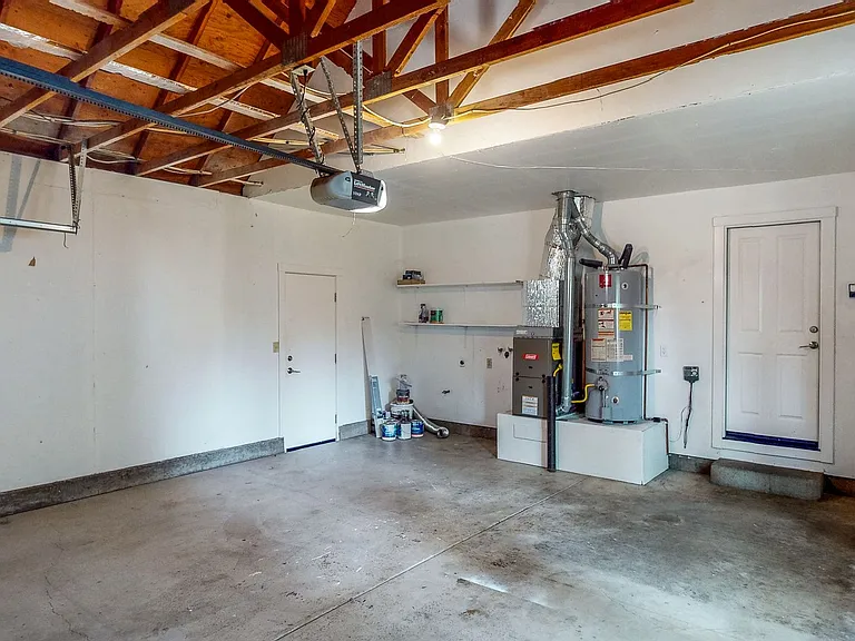 2135 Pebblewood Ct — Photo 57