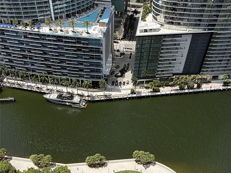 475 Brickell Ave #4008 — Photo 16