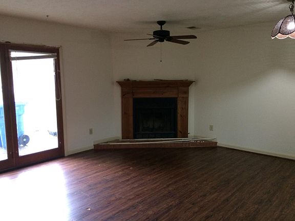 2nd image of 3181 Pimlico Pkwy