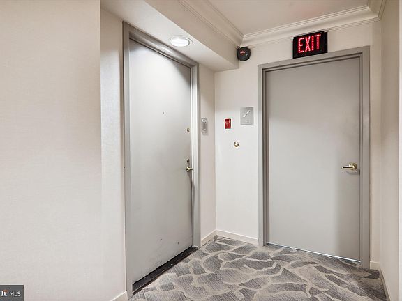 2nd image of 4620 N Park Ave APT 1604E