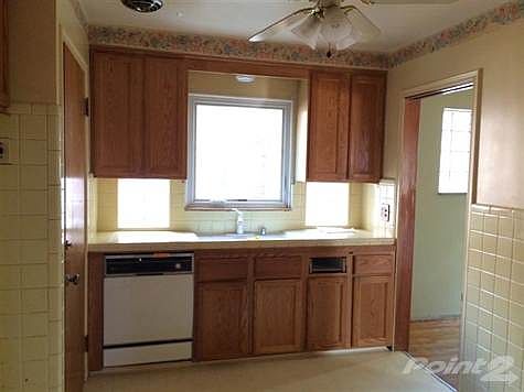 2nd image of 20639 Country Club Dr